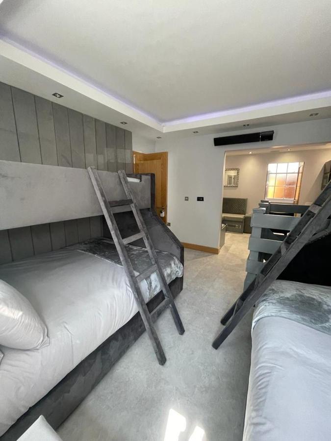 Belvedere - 83 Mount Pleasant *
